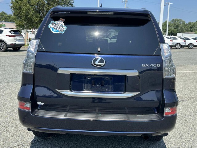 2023 Lexus GX 460 Premium photo 4