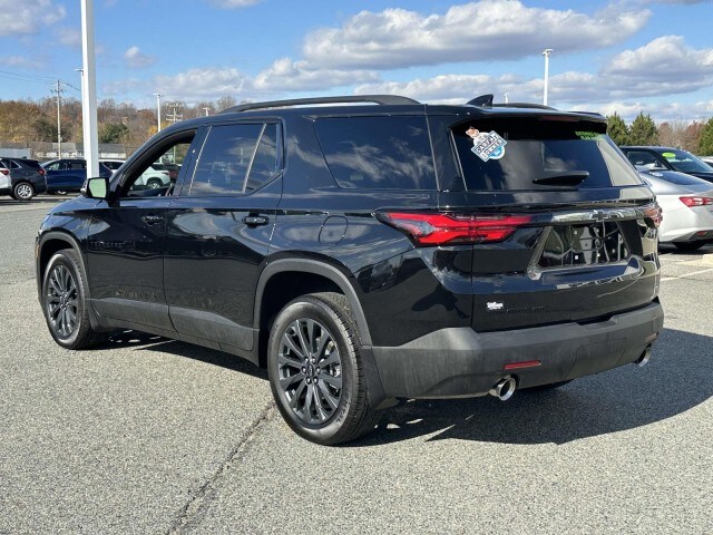 2023 Chevrolet Traverse RS photo 3