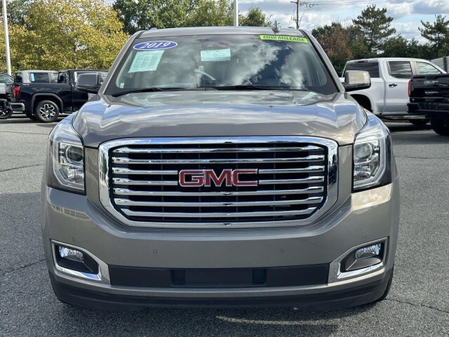 2019 Gmc Yukon SLT photo 2