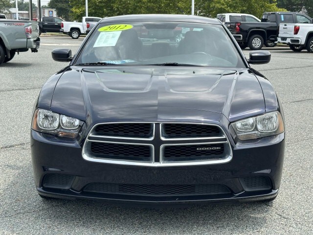 2012 Dodge Charger SE photo 2
