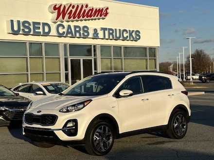 2022 Kia Sportage EX SUV