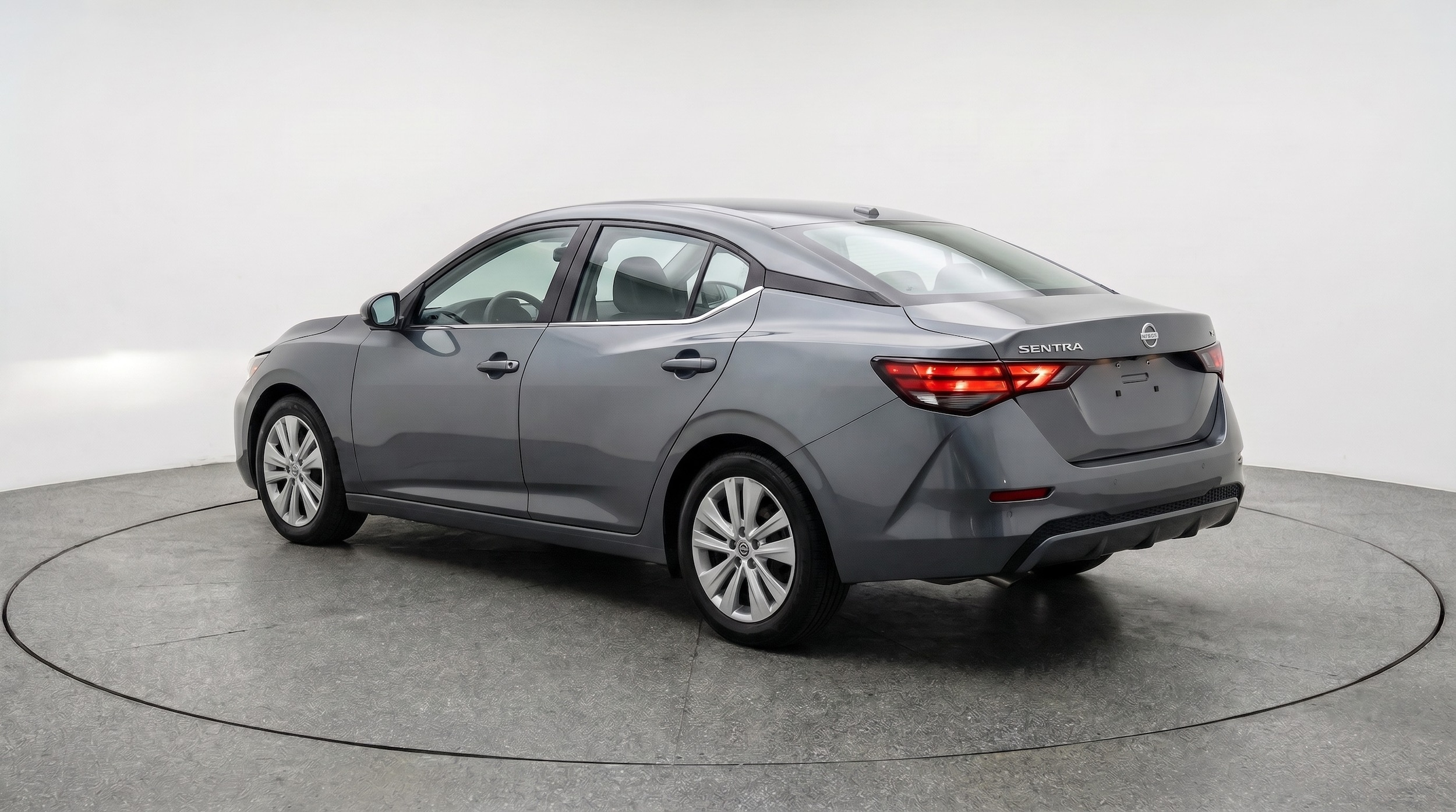 Thumbnail: 2025 Nissan Sentra - 5