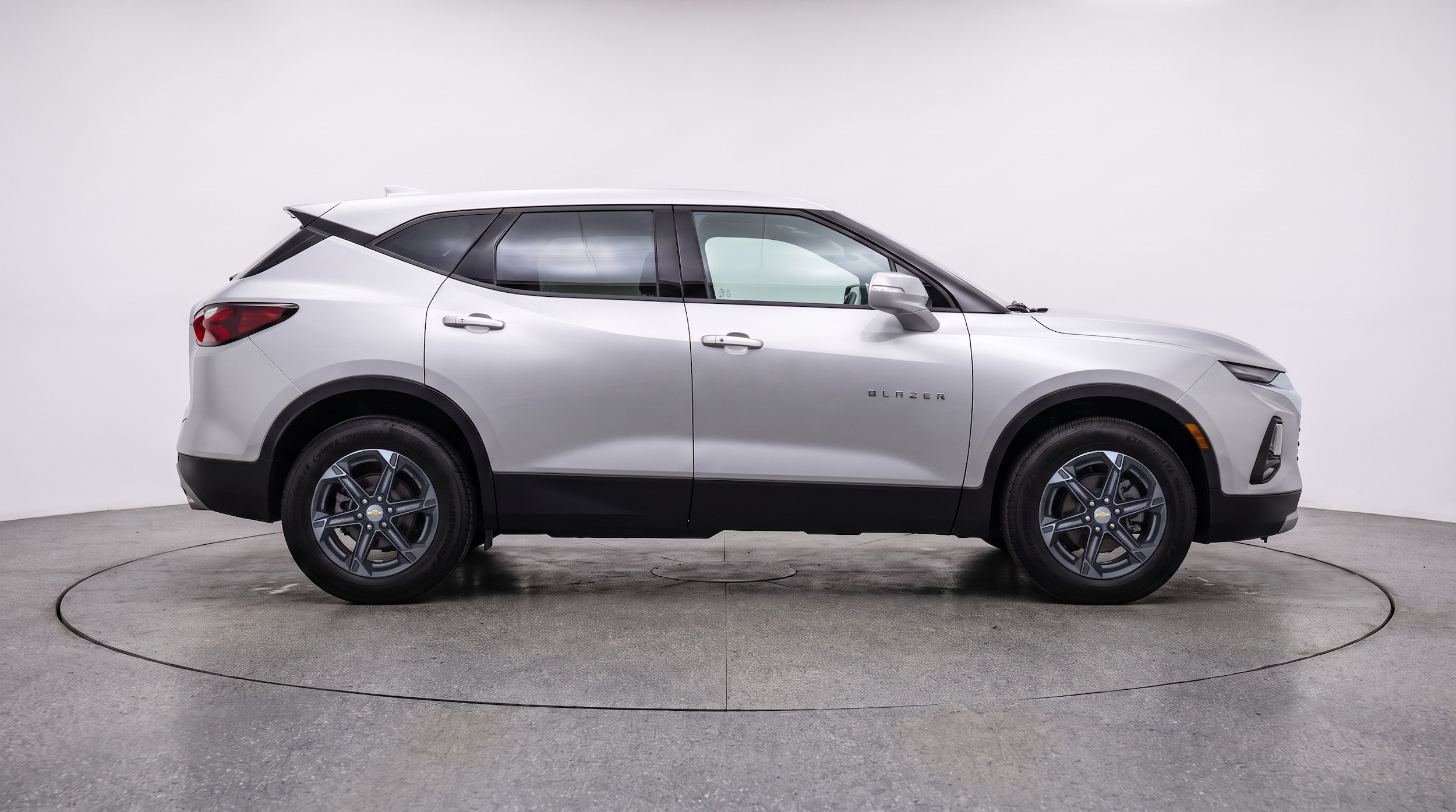 Thumbnail: 2025 Chevrolet Blazer - 8