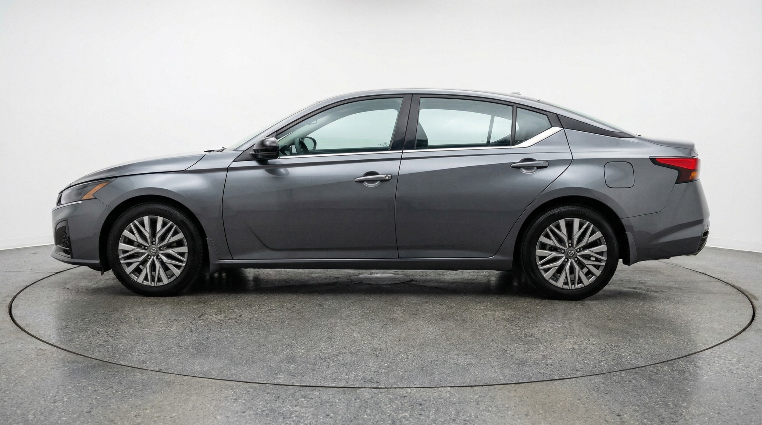 Thumbnail: 2025 Nissan Altima - 4