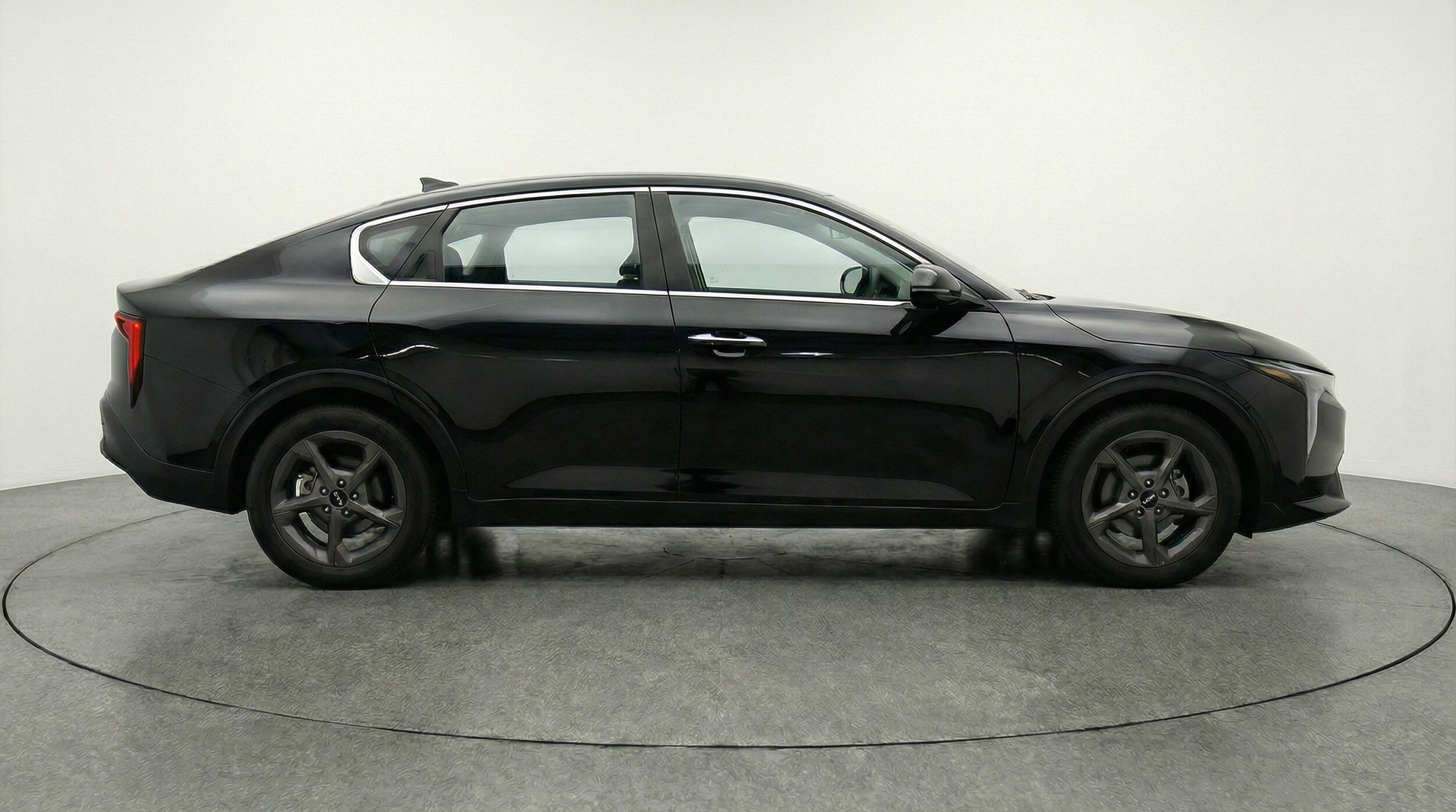 Thumbnail: 2025 Kia K4 - 8