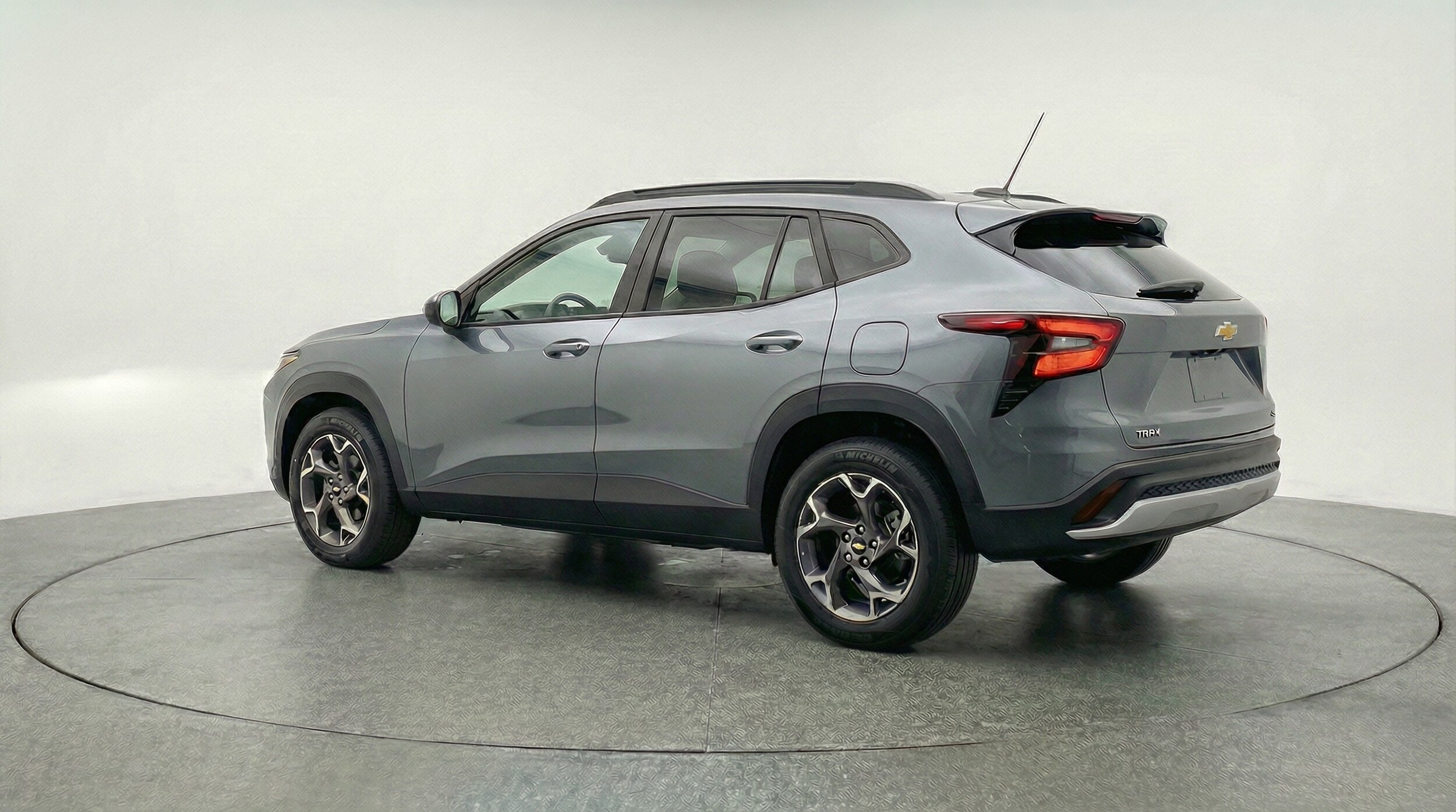 Thumbnail: 2025 Chevrolet Trax - 5