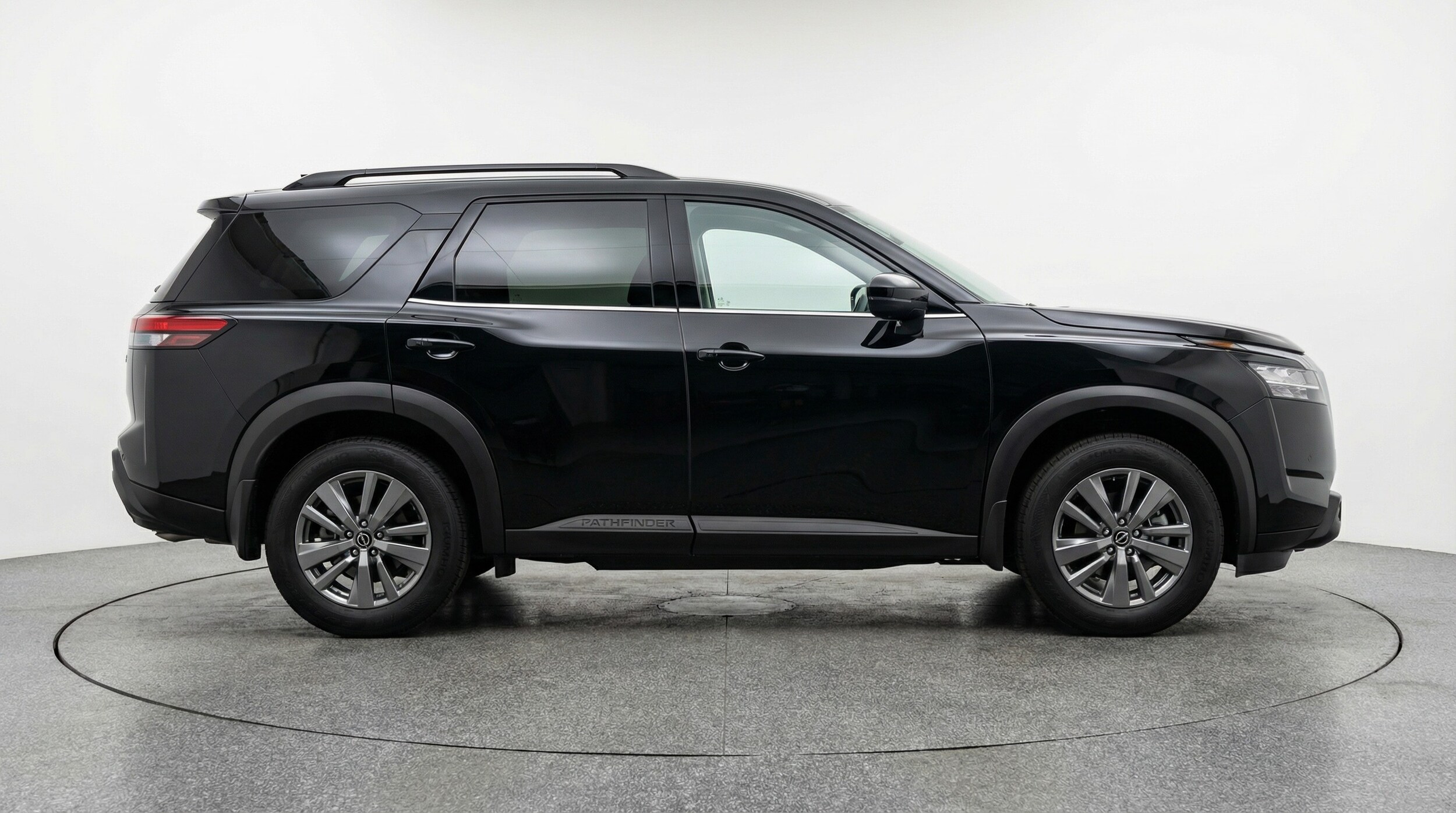 Thumbnail: 2025 Nissan Pathfinder - 8