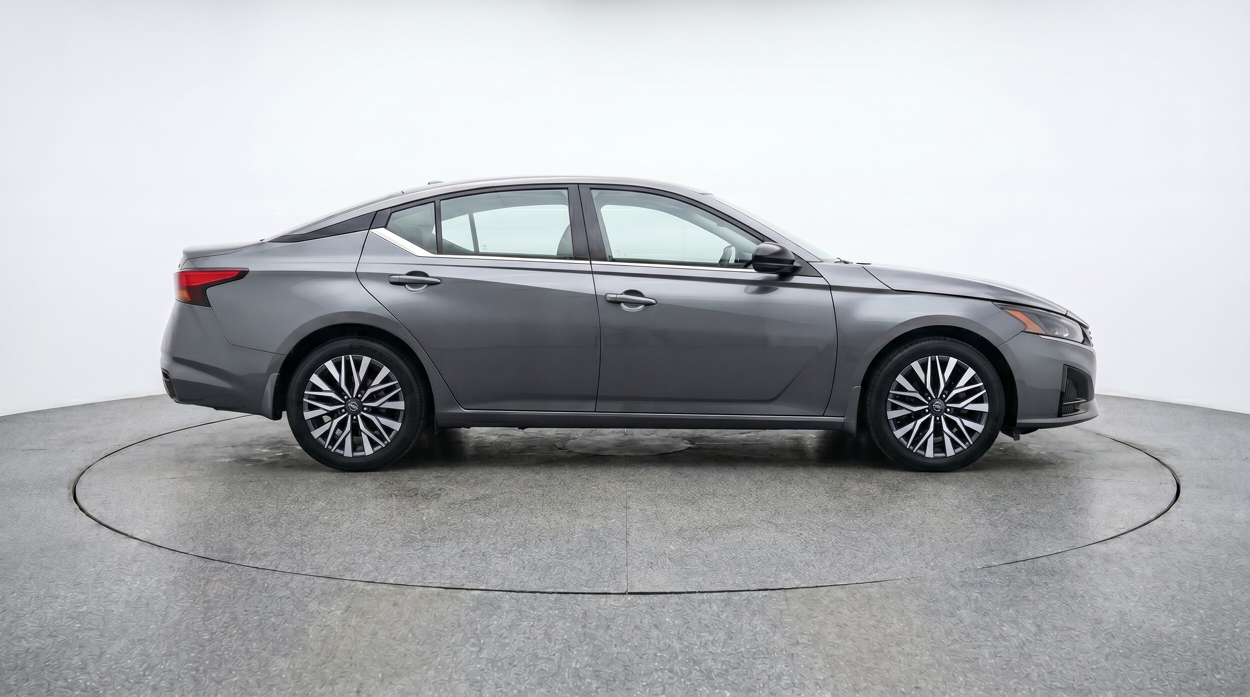 Thumbnail: 2025 Nissan Altima - 8