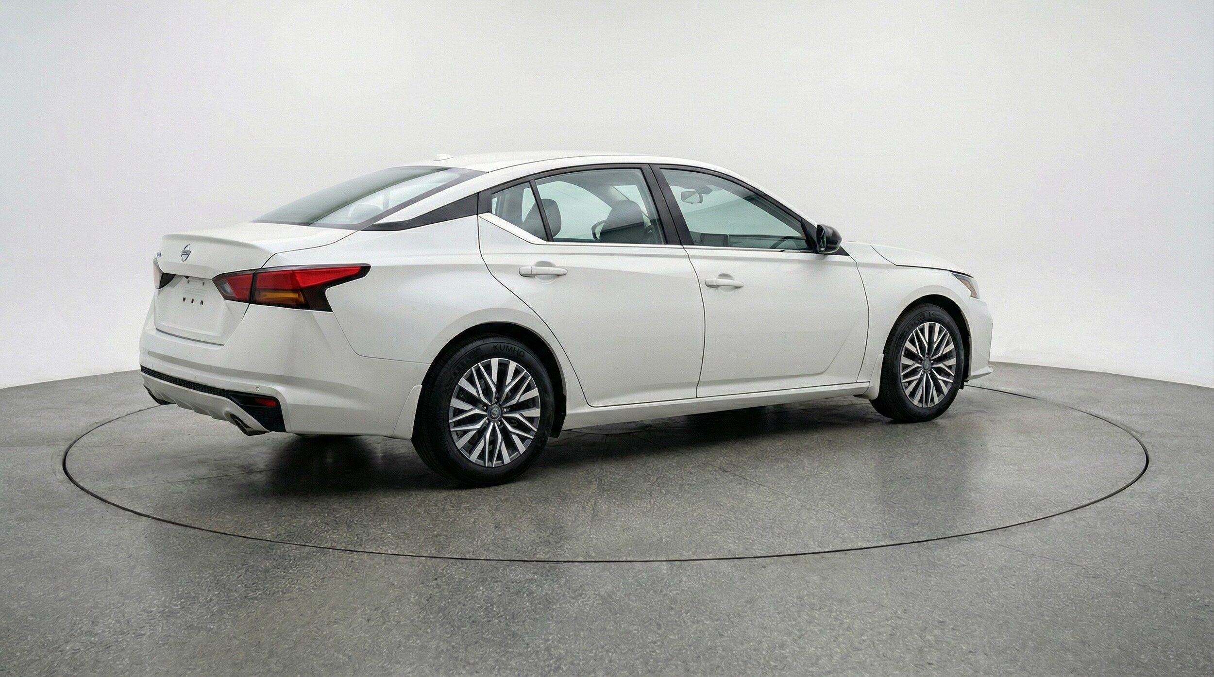 Thumbnail: 2025 Nissan Altima - 7