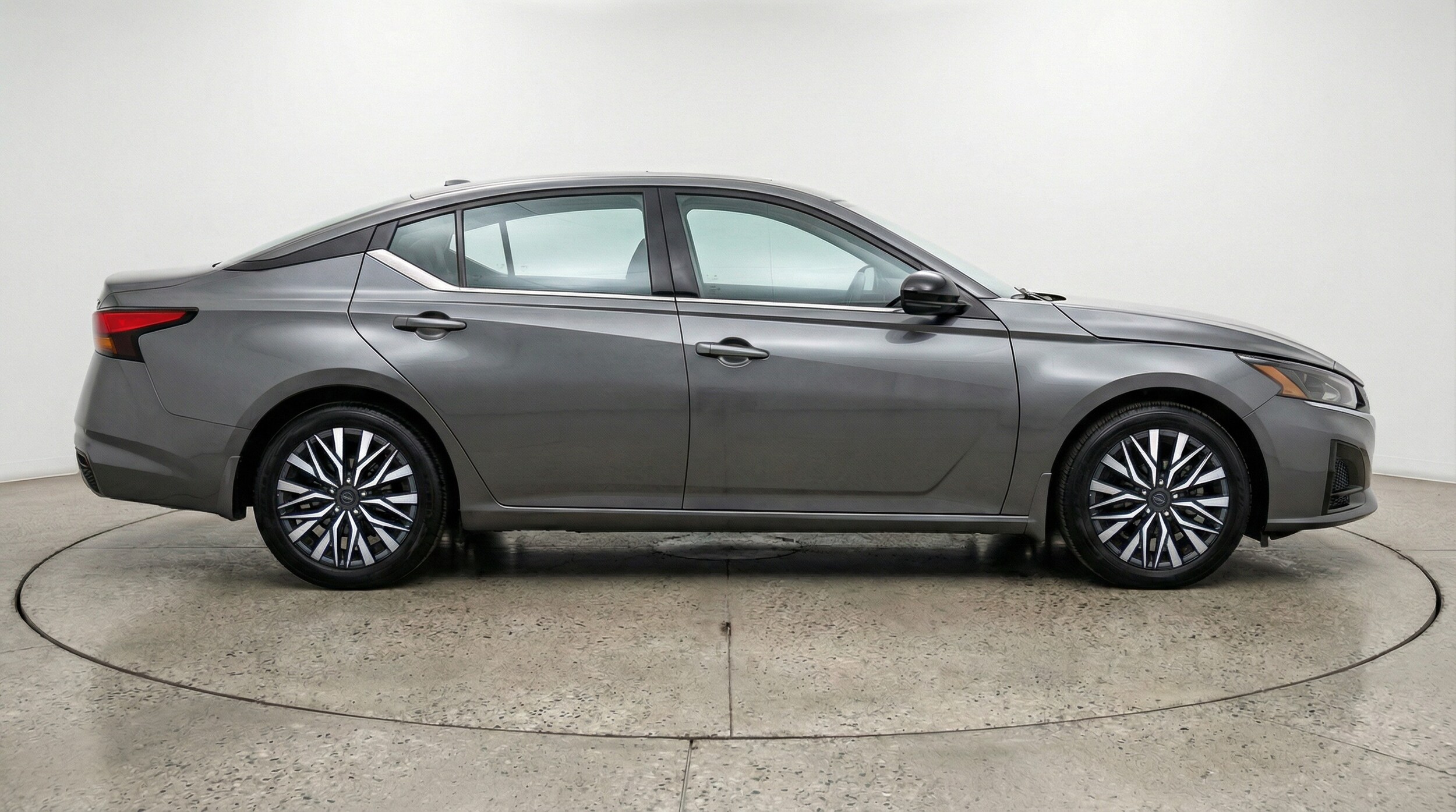 Thumbnail: 2025 Nissan Altima - 8