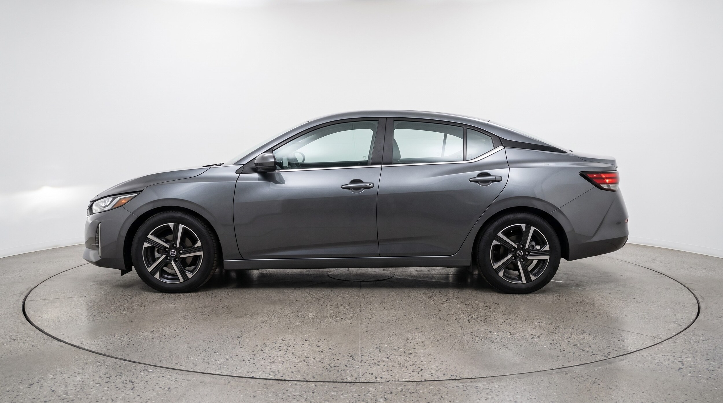 Thumbnail: 2025 Nissan Sentra - 4