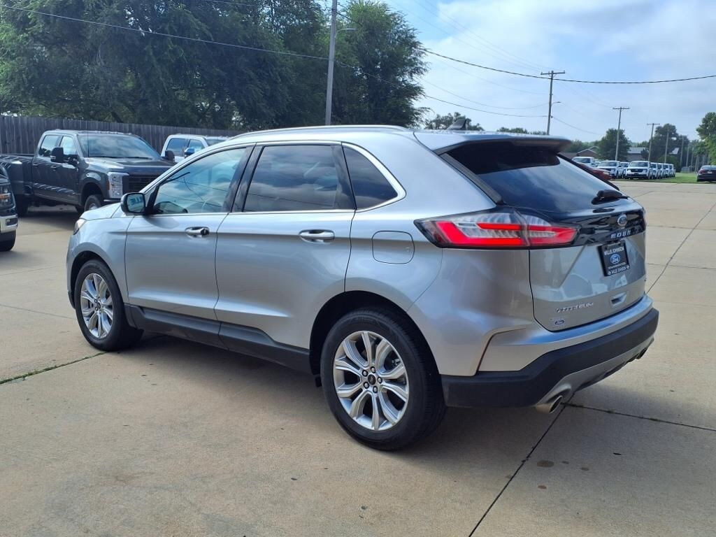 Used 2024 Ford Edge Titanium SUV