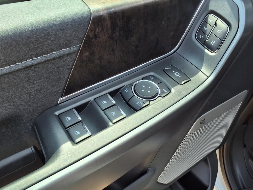 2025 Ford F-250 Super Duty Lariat - Photo 12