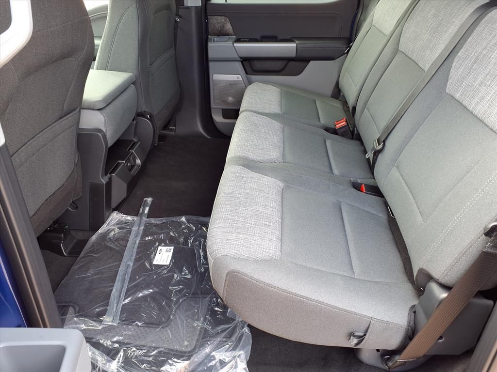 2026 Ford F-250 Super Duty XLT - Photo 9