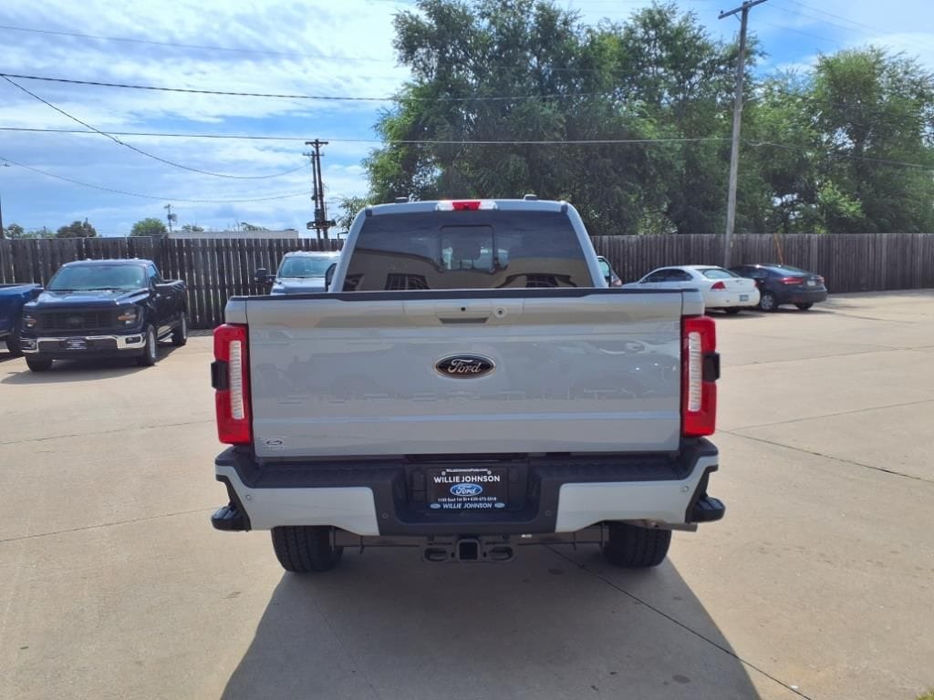 2025 Ford F-250 Super Duty Lariat - Photo 4
