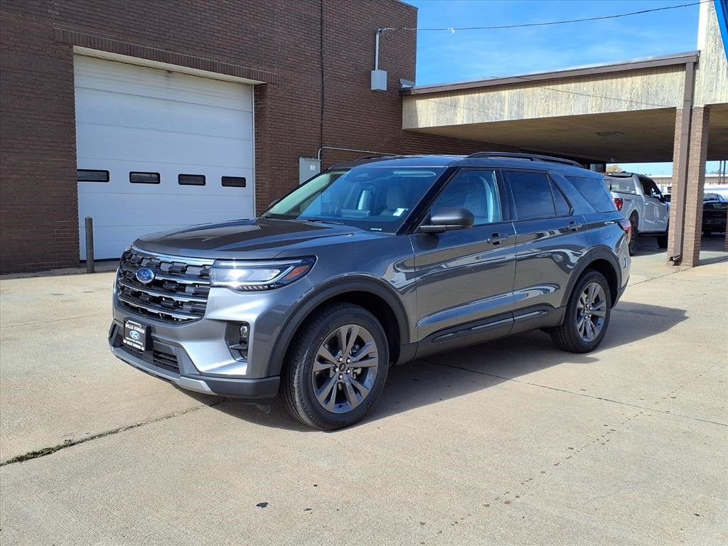 2026 Ford Explorer Active's photo