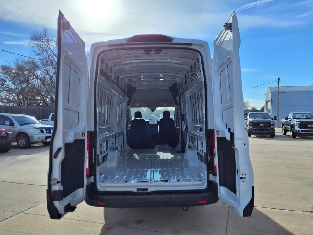 2023 Ford E-Transit Cargo Van Base - Photo 9