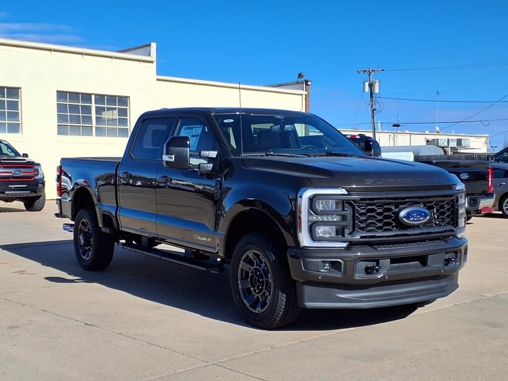 New 2024 Ford F-350SD Lariat Truck