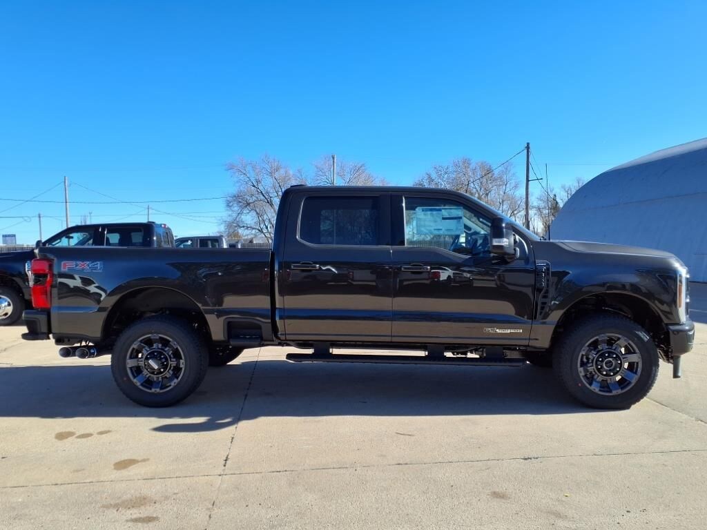 New 2024 Ford F-350SD Lariat Truck