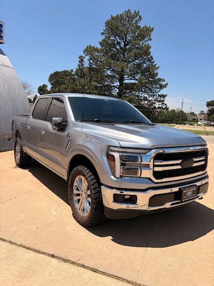 2025 Ford F-150 Lariat Truck