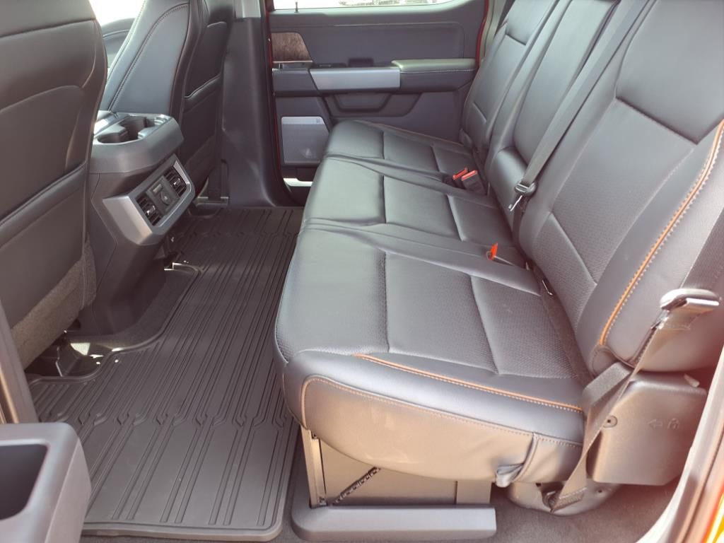 2025 Ford F-250 Super Duty Lariat - Photo 9