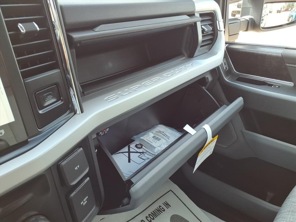 2026 Ford F-250 Super Duty XLT - Photo 19