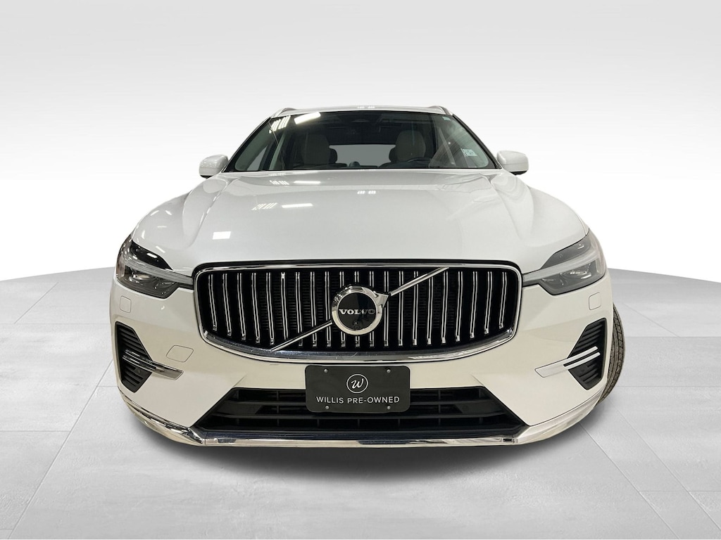 Used 2022 Volvo XC60 Recharge Plug-In Hybrid T8 Inscription SUV
