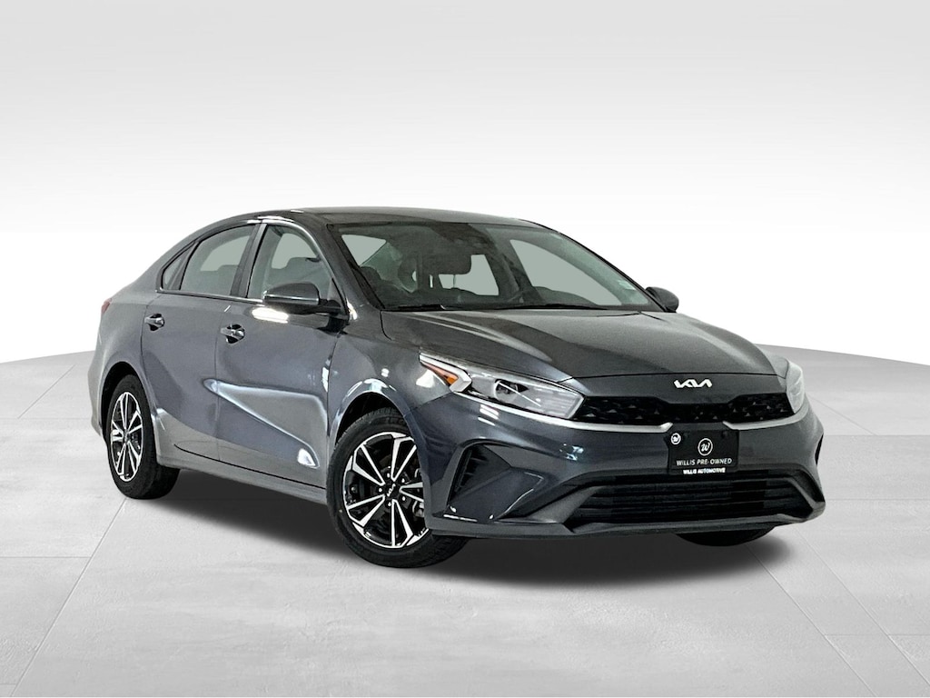 Used 2024 Kia Forte LXS Sedan