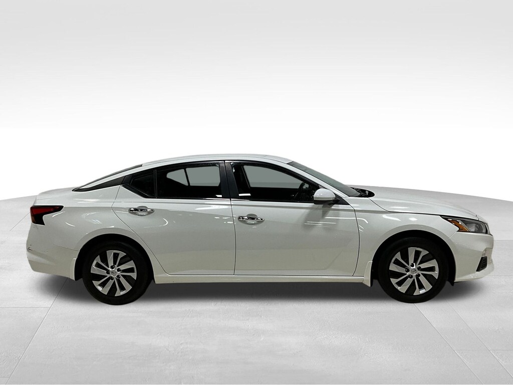 Used 2021 Nissan Altima 2.5 S Sedan