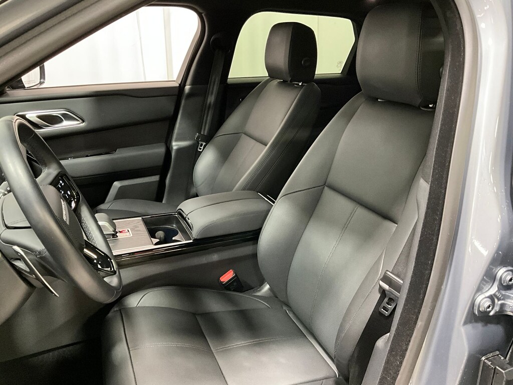 Used 2026 Land Rover Range Rover Velar Dynamic SE SUV