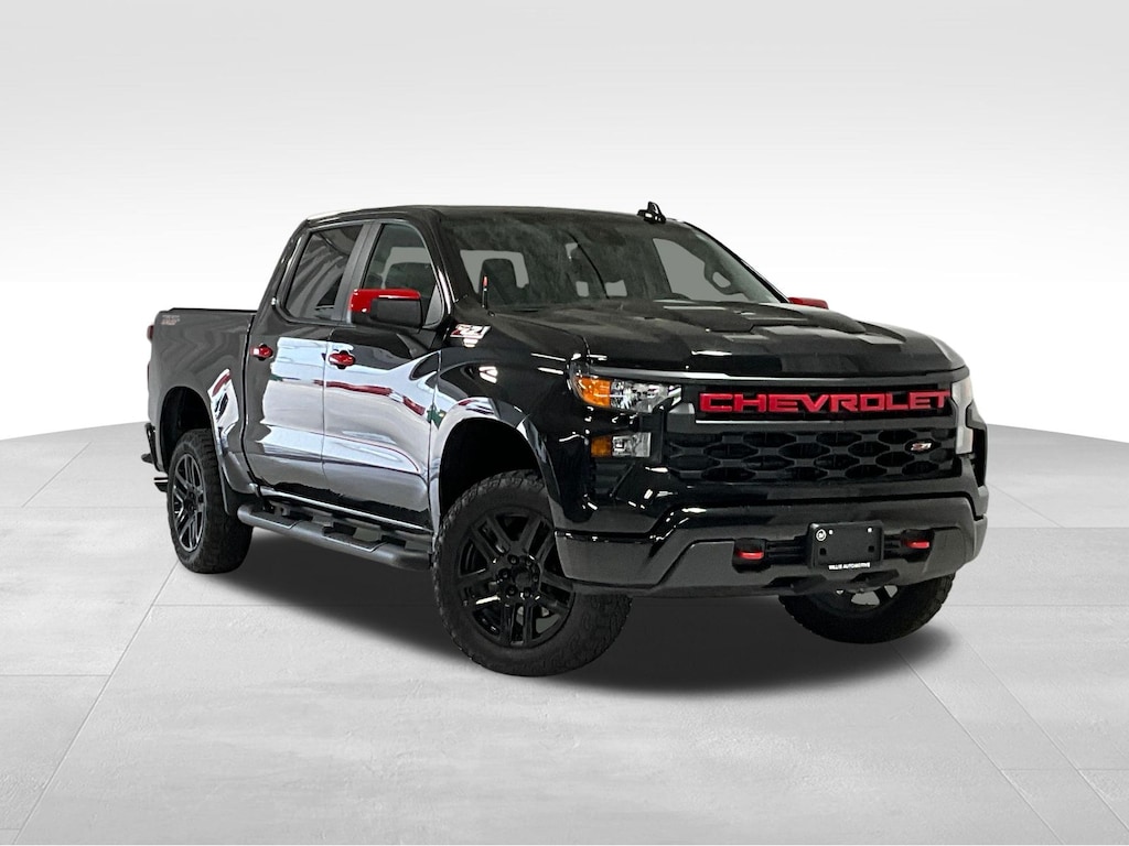 Used 2024 Chevrolet Silverado 1500 Custom Trail Boss Truck