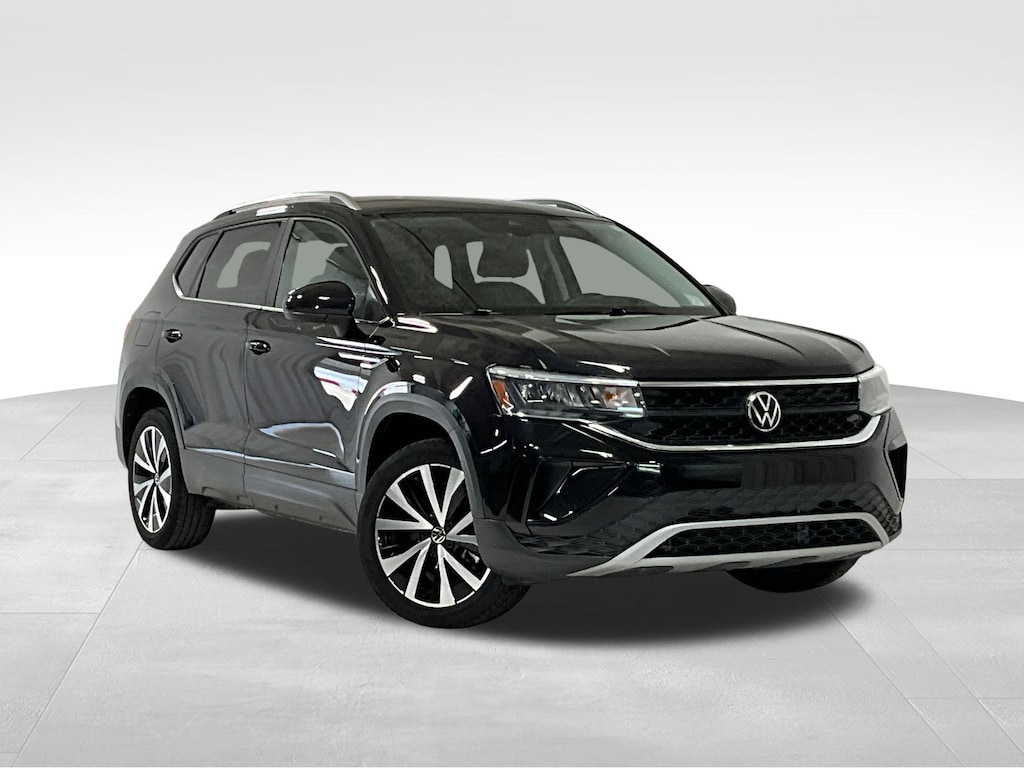 Used 2024 Volkswagen Taos 1.5T SE SUV