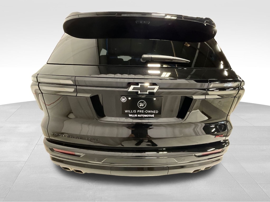 Used 2024 Chevrolet Traverse RS SUV