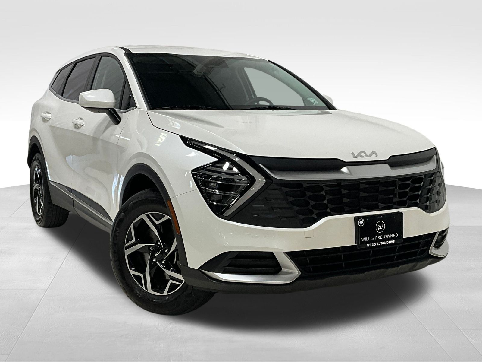 2024 Kia Sportage LX's photo