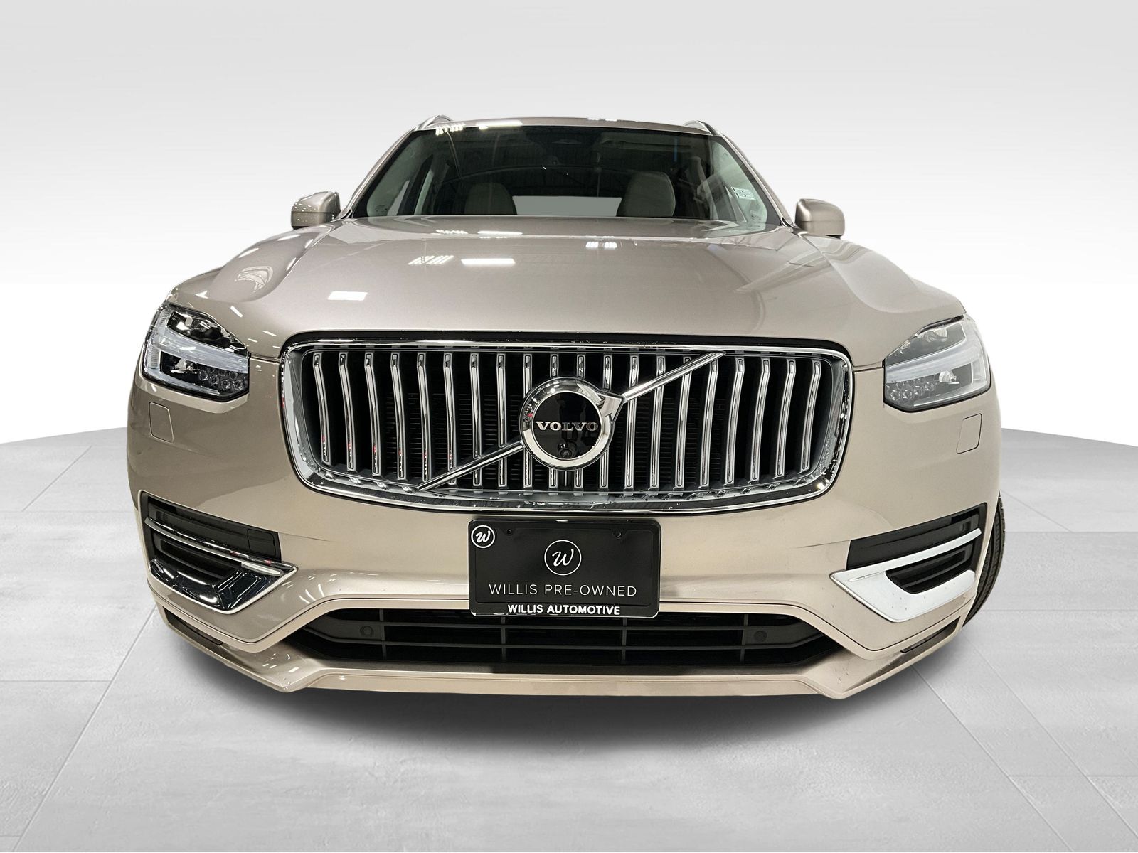 2024 Volvo XC90 Ultimate photo 2