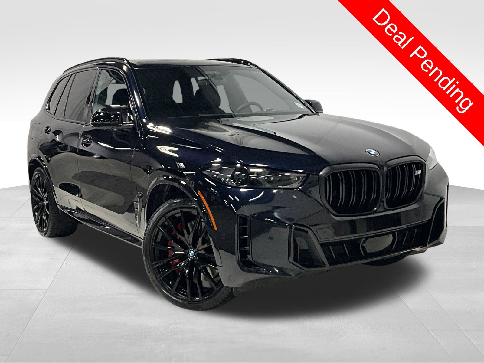 2025 BMW X5 M60i
