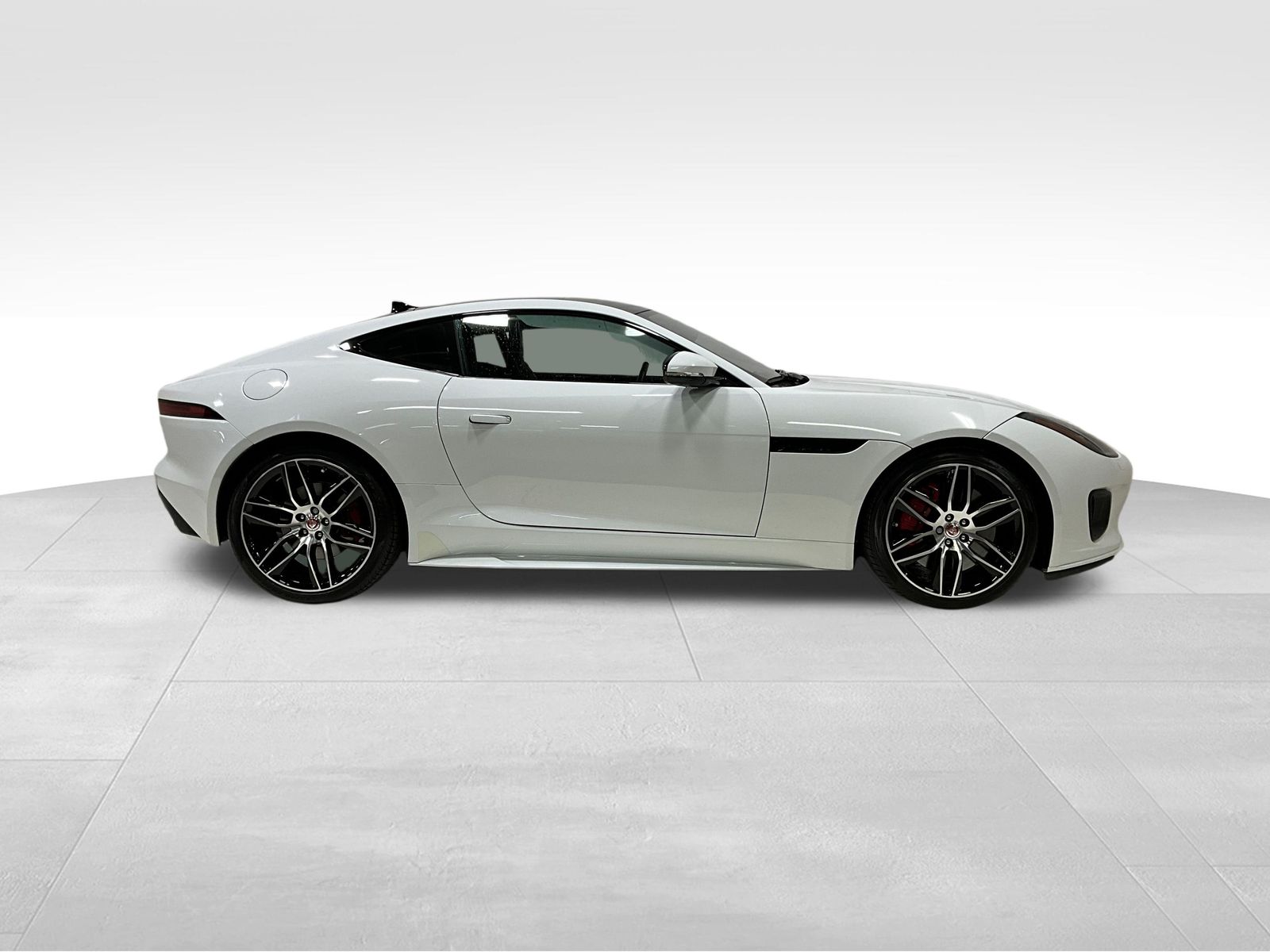 2020 Jaguar F-TYPE Checkered Flag Edition photo 3