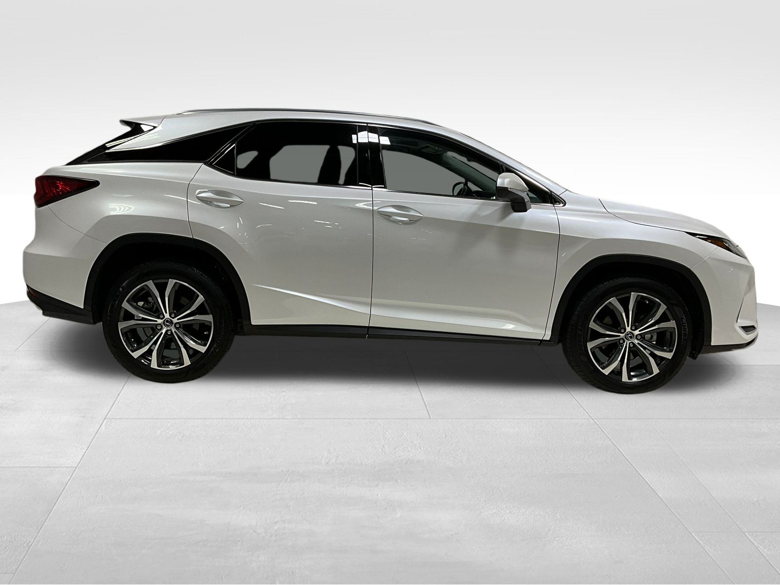 2022 Lexus RX 350 photo 3