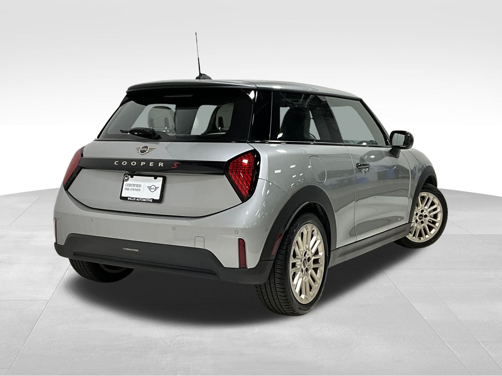 2025 Mini Cooper 2 Door Hardtop S photo 4