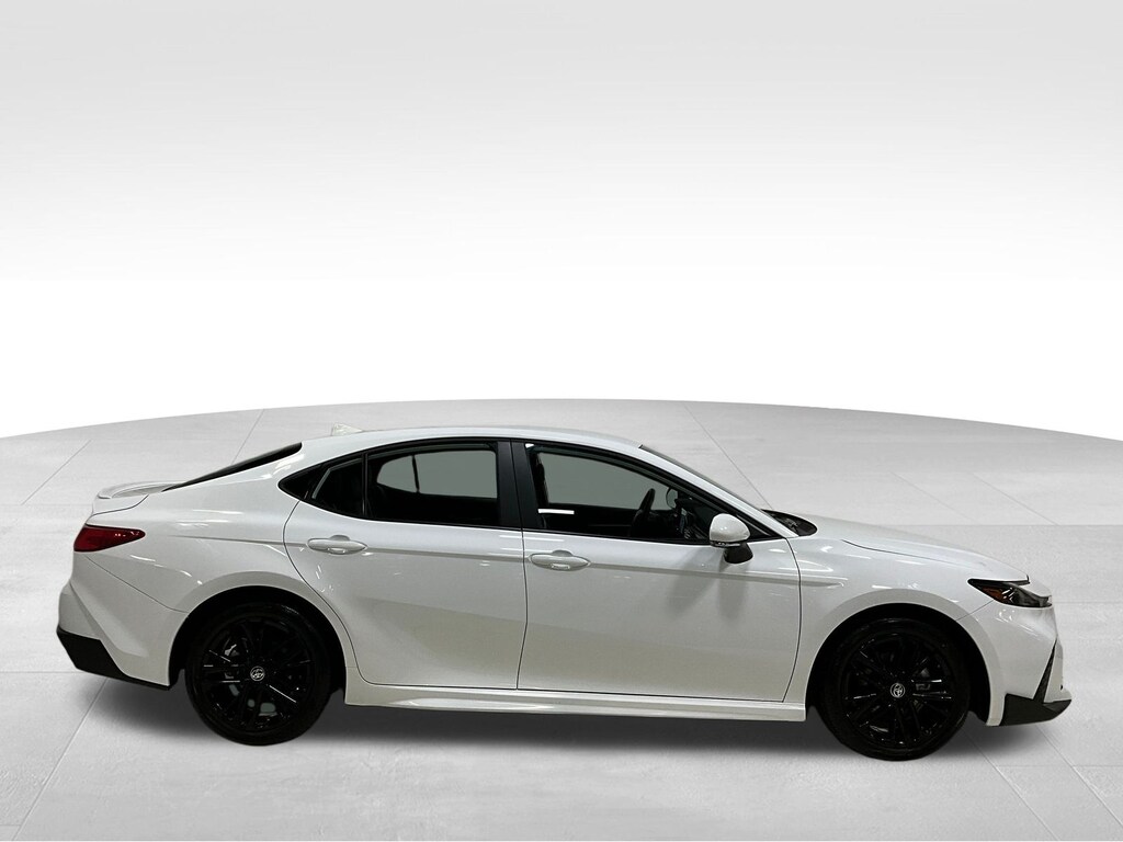 Used 2025 Toyota Camry SE Sedan