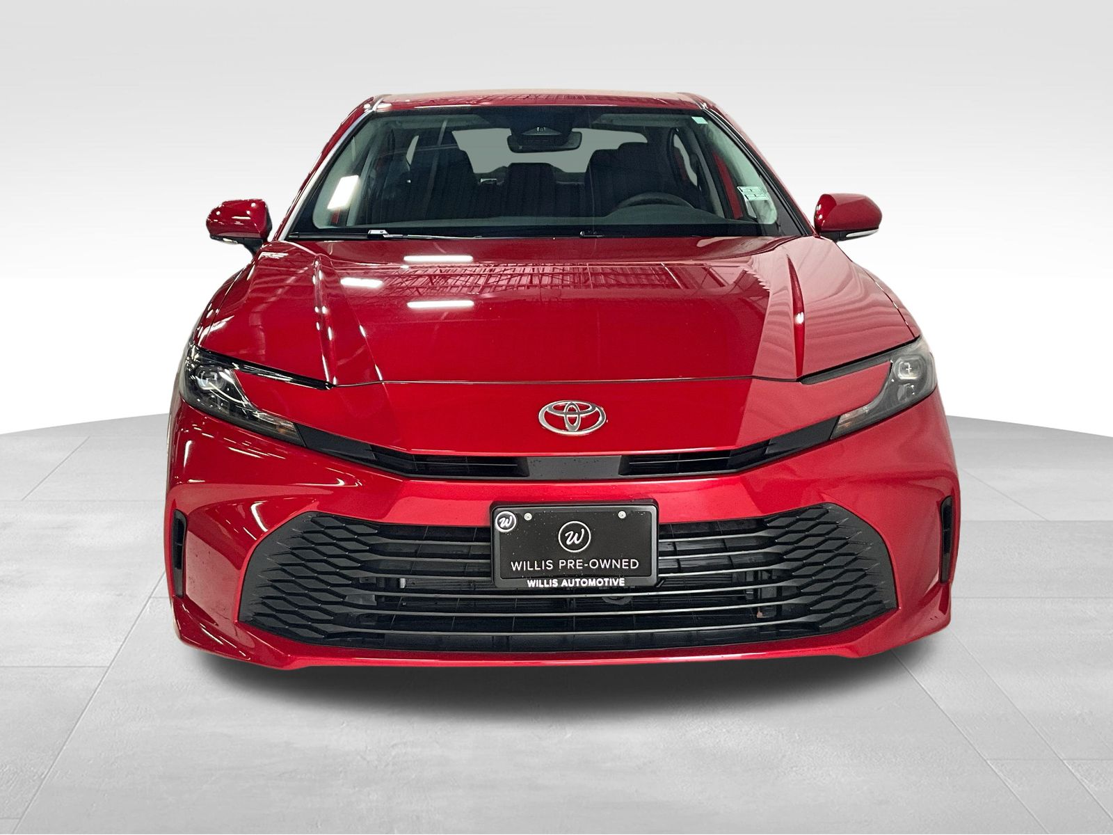 2025 Toyota Camry LE photo 2