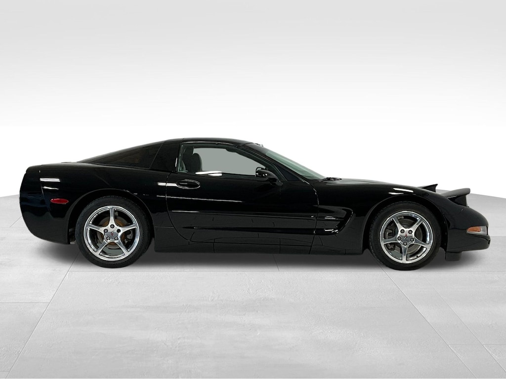 Used 2001 Chevrolet Corvette Base Coupe