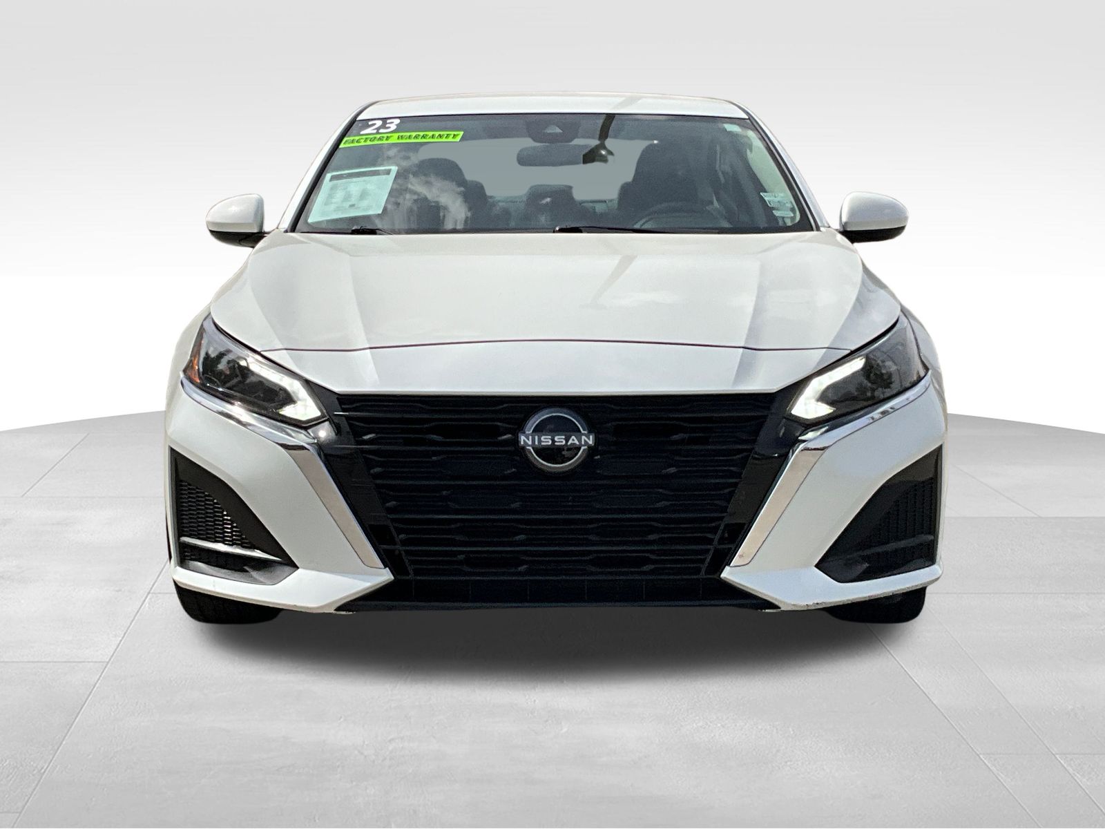 2023 Nissan Altima 2.5 SV photo 2