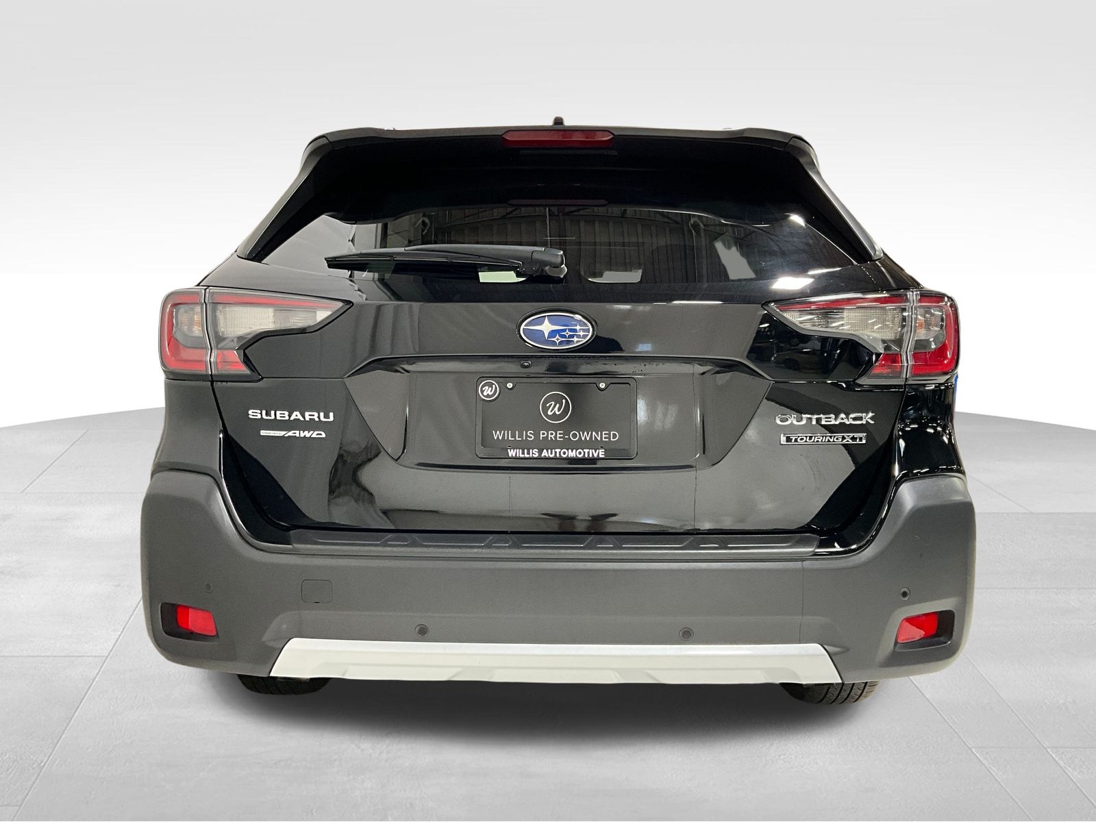 2024 Subaru Outback Touring XT photo 2
