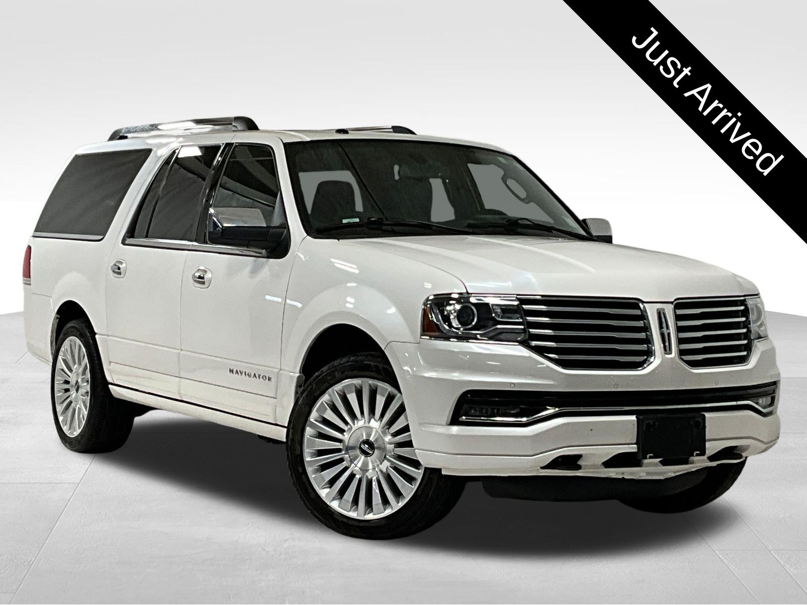 2016 Lincoln Navigator 4x4 L Select's photo