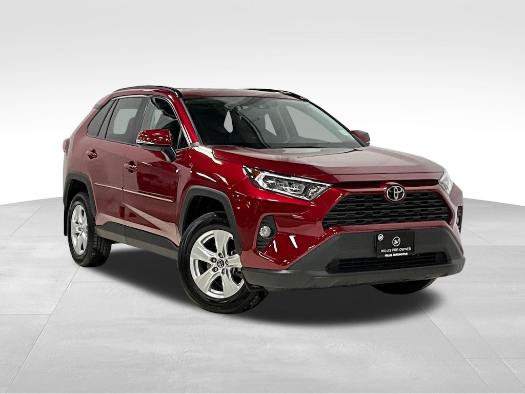 Used 2020 Toyota RAV4 XLE SUV