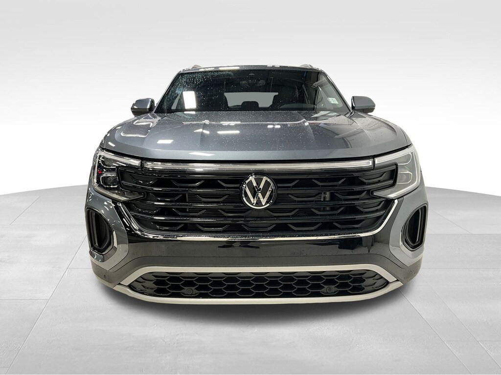 Used 2024 Volkswagen Atlas Cross Sport 2.0T SE w/Technology SUV