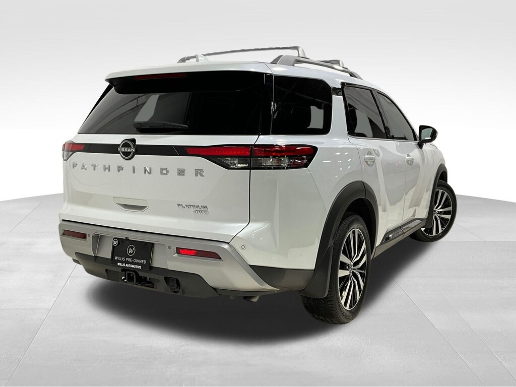 Used 2025 Nissan Pathfinder Platinum SUV