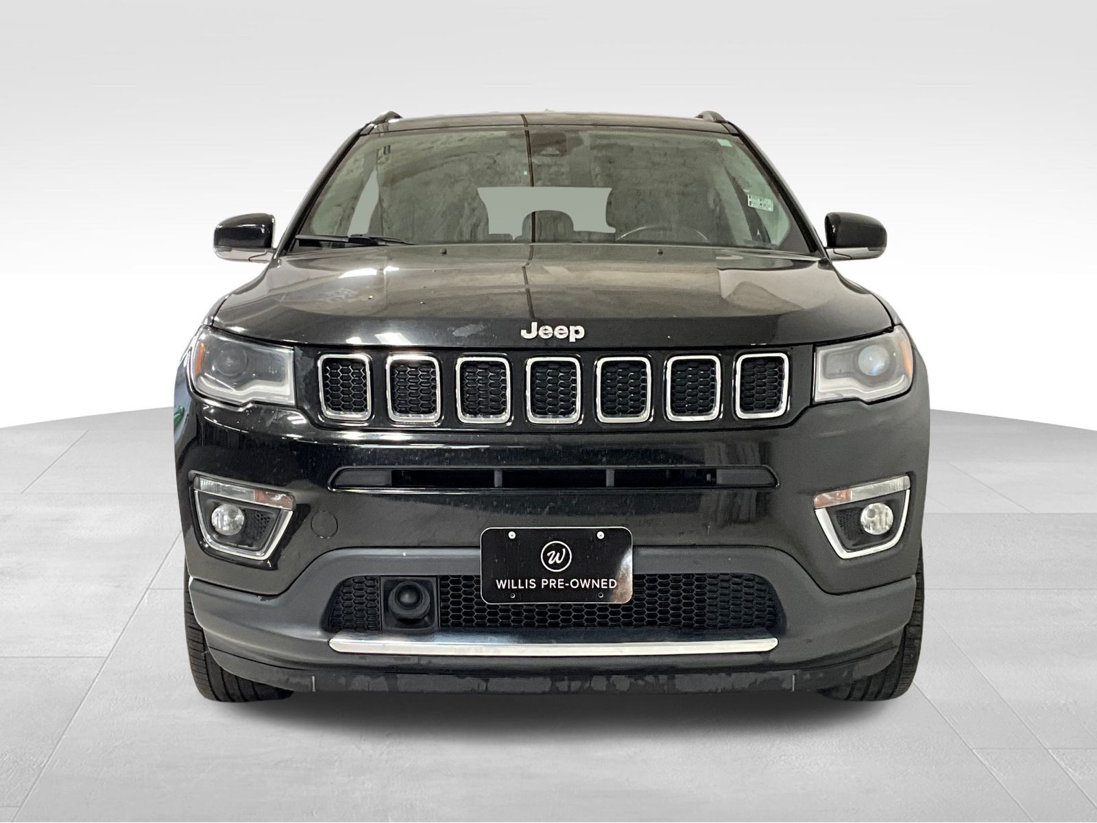 Used 2018 Jeep Compass Limited with VIN 3C4NJDCBXJT332541 for sale in Des Moines, IA