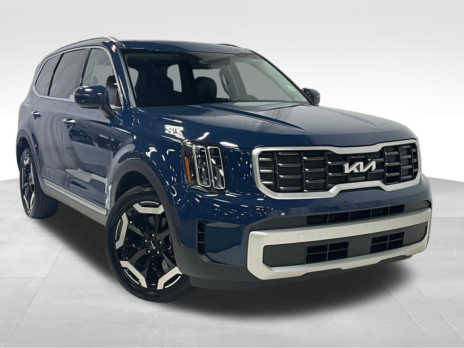 2024 Kia Telluride S's photo